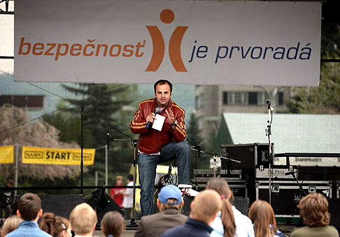 Žiar nad Hronom - akcia Bezpečnosť je prvoradá. 29.4.2006.