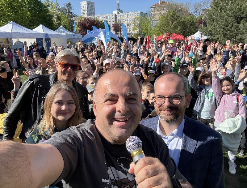 Den Zeme
24.april 2026
Park Jama
Bratislava